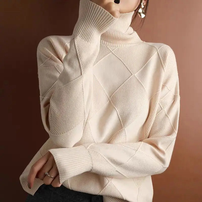 Elowyn London | Cashmere Geometric Knit Turtleneck
