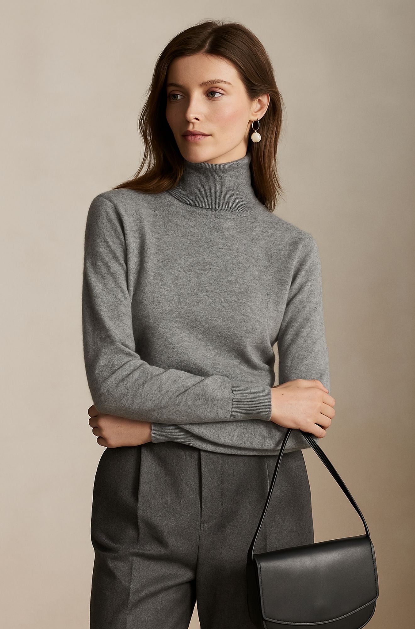 Amara London | Cashmere Turtleneck Sweater