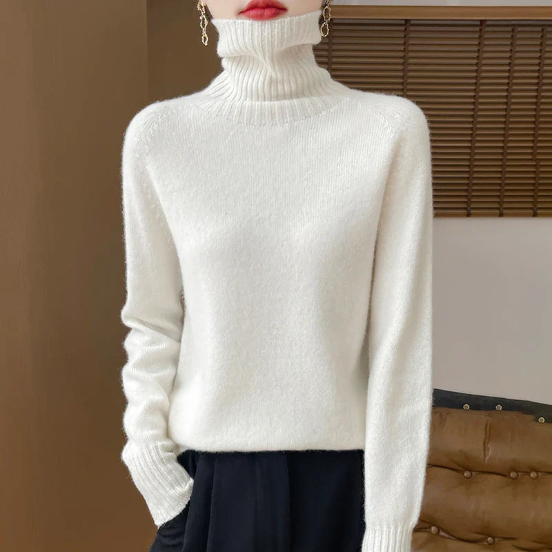 Roselyn London | Cashmere Ribbed Turtleneck
