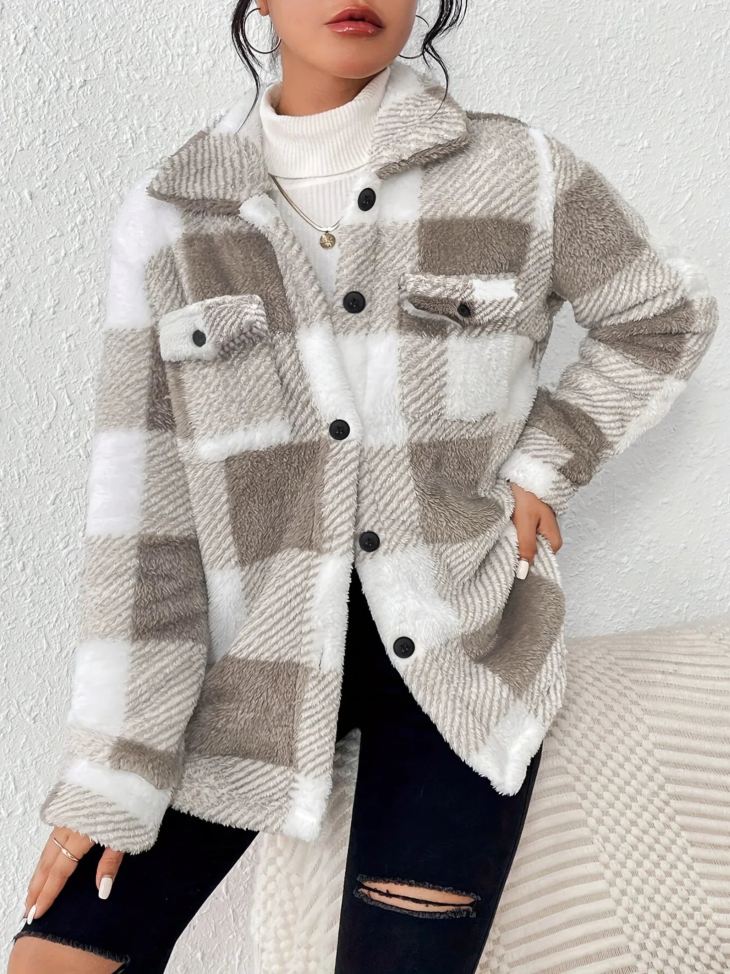 Lina – Cozy Plaid Knit Jacket