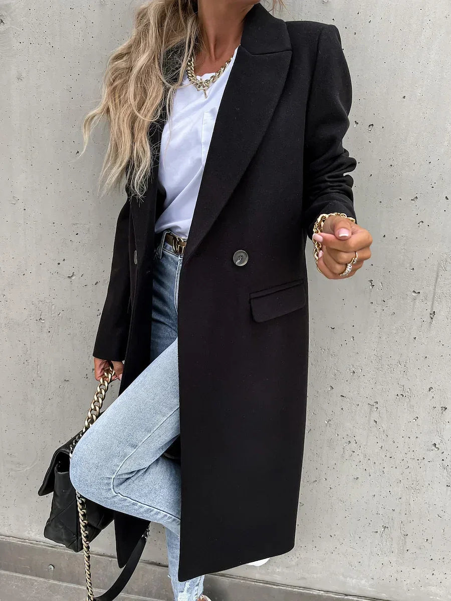 Evelyn – Classic Winter Coat with Lapels