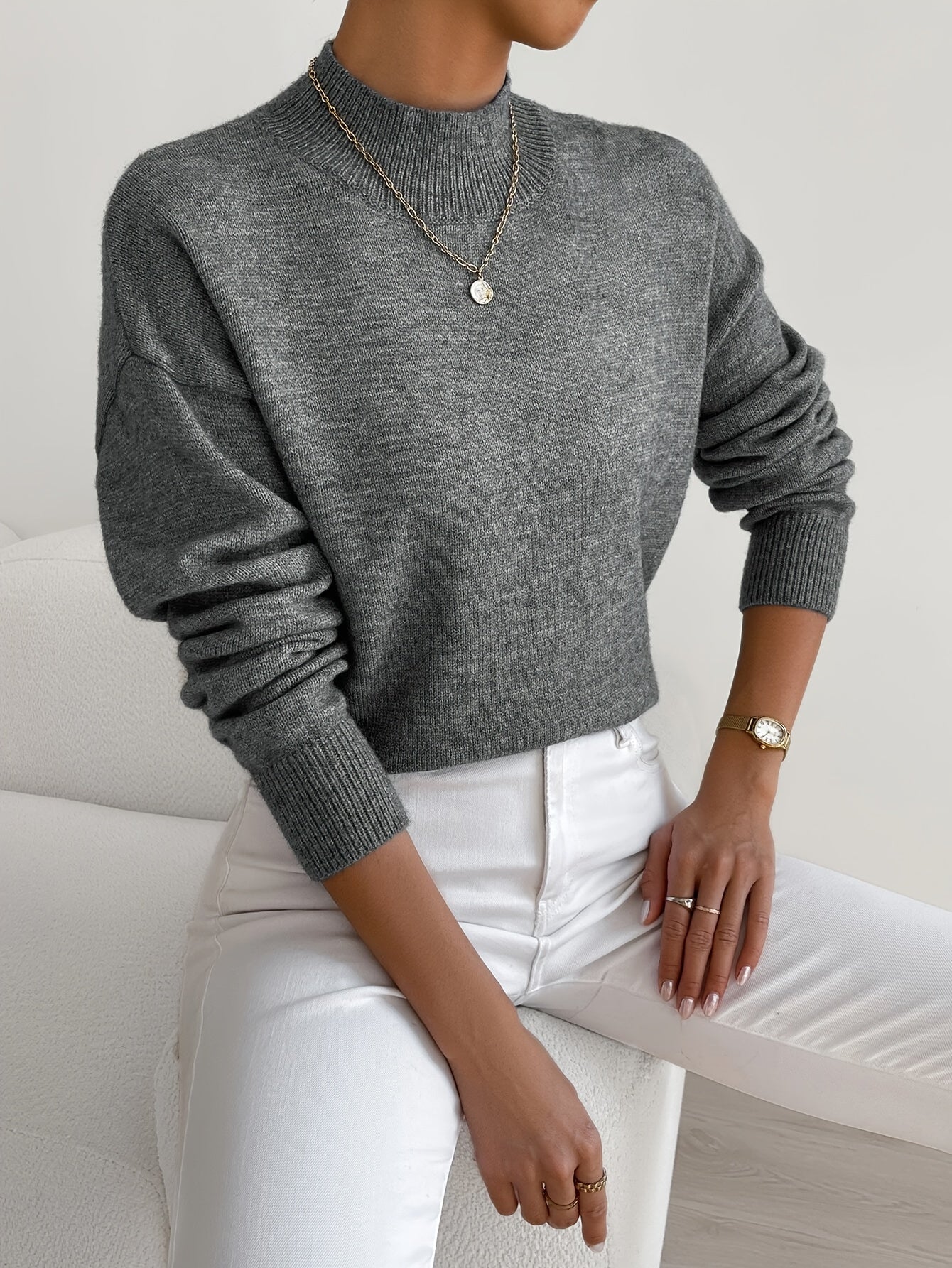 Ylena London – Elegant and Warm Sweater