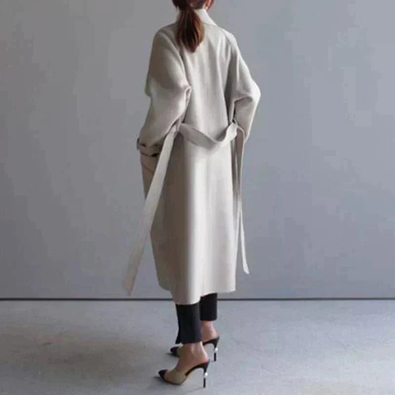 VICTORIA - Sophisticated Long Coat